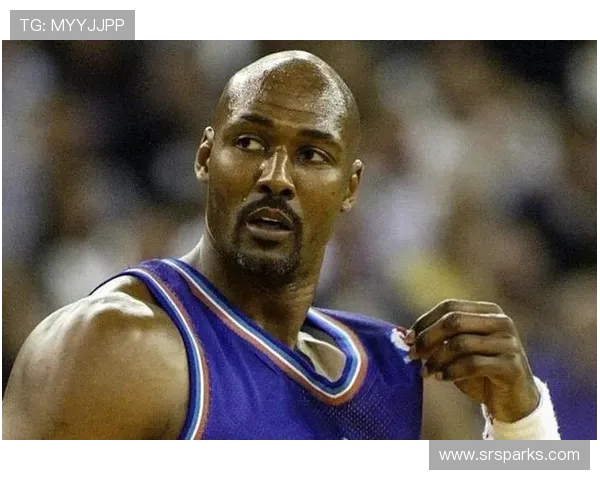 卡尔马龙的传奇生涯与他在NBA历史中不可替代的伟大地位