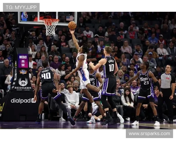 太阳与独行侠激战正酣 新赛季精彩对决预示两队冠军之路的不同走向