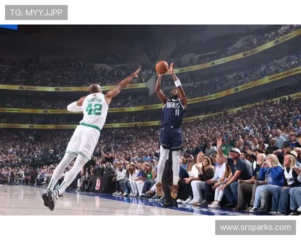 独行侠与凯尔特人强强对话 精彩对决引爆篮球激情 独行侠与凯尔特人强强对话 精彩对决引爆篮球激情