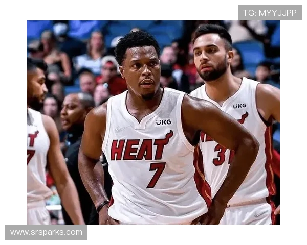 2015年11月23日热火与活塞激战正酣精彩瞬间回顾与赛后分析