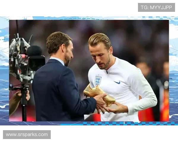 凯恩的传奇旅程：从足球天才到世界级教练的蜕变与影响